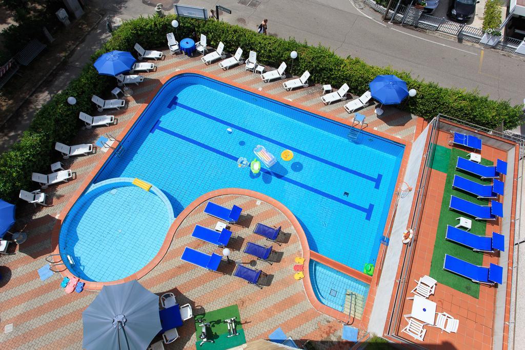 Hotel Real Cervia Exteriér fotografie